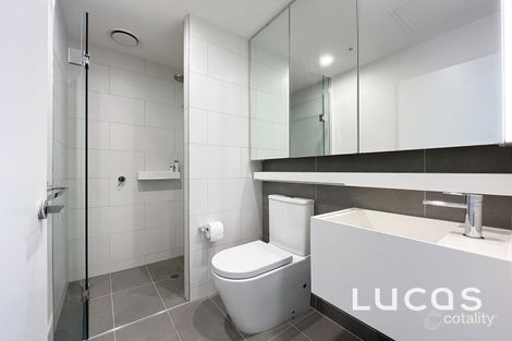 Property photo of 2209/8 Pearl River Road Docklands VIC 3008