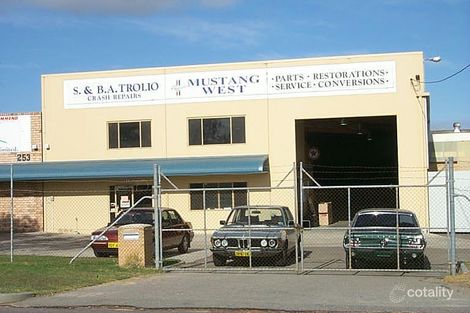 249-251 Star St, Welshpool, WA 6106