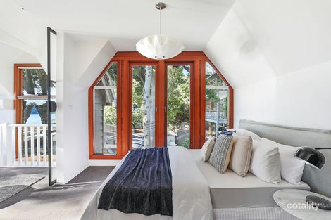 Property photo of 1 Gilchrist Place Balmain East NSW 2041