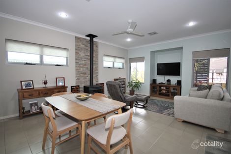 Property photo of 5 Ivy Rock Way Australind WA 6233