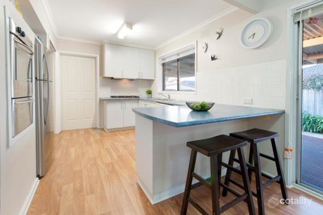 Property photo of 57 Silvertop Crescent Frankston North VIC 3200