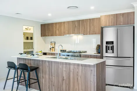 Property photo of 47 Serengeti Circuit Silverdale NSW 2752