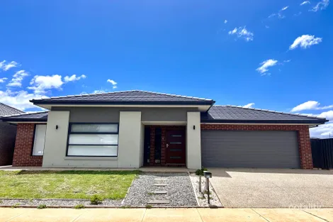 12 Arena Cct, Strathtulloh, VIC 3338