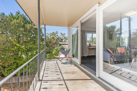 Property photo of 35 Alkina Street Kenmore QLD 4069