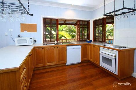 4 Belgamba St, Lota, QLD 4179