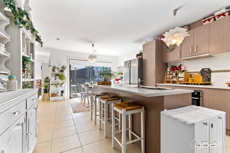 Property photo of 33 Friesian Street Mernda VIC 3754