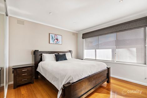 Property photo of 6 Mark Court Chadstone VIC 3148