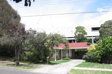 28 Roseville Ave, Doncaster, VIC 3108