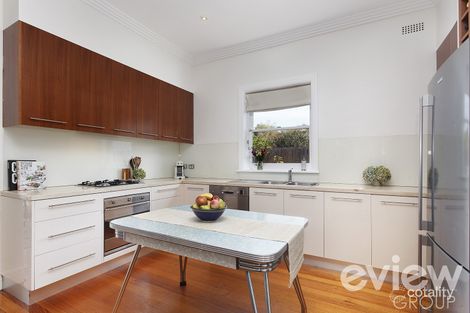 Property photo of 108 Kangaroo Road Hughesdale VIC 3166