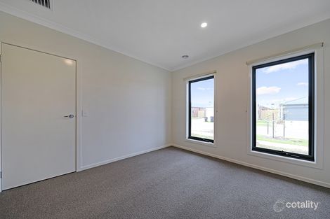 Property photo of 10 Bixby Avenue Wallan VIC 3756