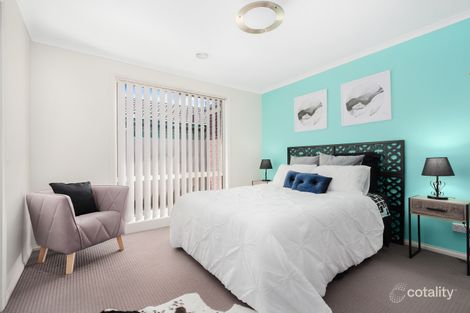 Property photo of 17 Regent Close Berwick VIC 3806