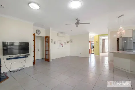 Property photo of 13 Willow Street Warwick QLD 4370