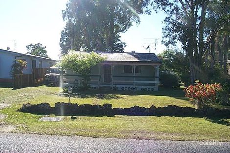 20 Marandowie Dr, Iluka, NSW 2466