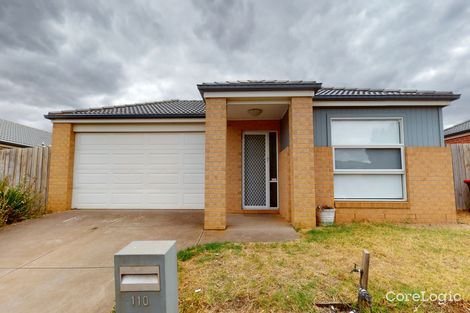 Property photo of 110 James Melrose Drive Brookfield VIC 3338