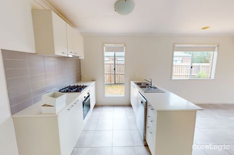 Property photo of 110 James Melrose Drive Brookfield VIC 3338