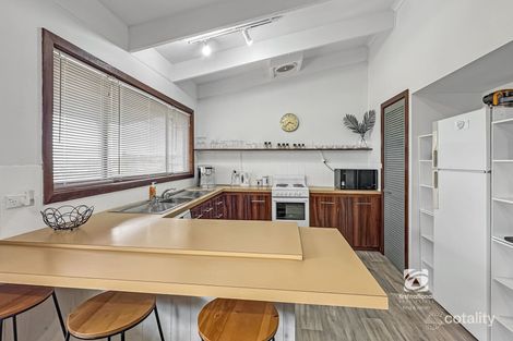 Property photo of 24 Lakeview Drive Lakes Entrance VIC 3909