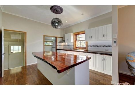 61 Pitt St, Walkervale, QLD 4670