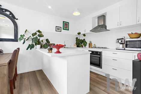 Property photo of 2/69 McClelland Avenue Lara VIC 3212