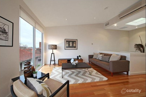 Property photo of 17/12 Acland Street St Kilda VIC 3182