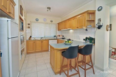 Property photo of 18 Pacific Place Taylors Lakes VIC 3038