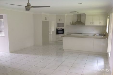 Property photo of 15 Zac Court Urraween QLD 4655