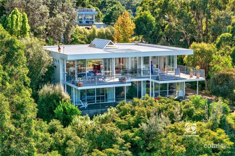 6 Lake Gr, Metung, VIC 3904
