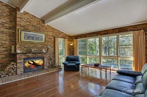 Property photo of 8 Bushland Place Kenthurst NSW 2156