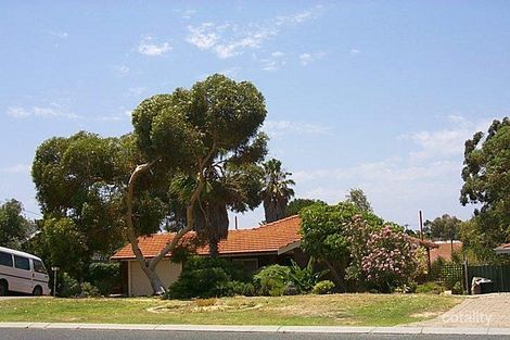 42 Waterford Dr, Hillarys, WA 6025