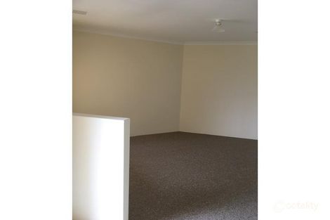 Property photo of 18 Whyalla Circle Port Kennedy WA 6172