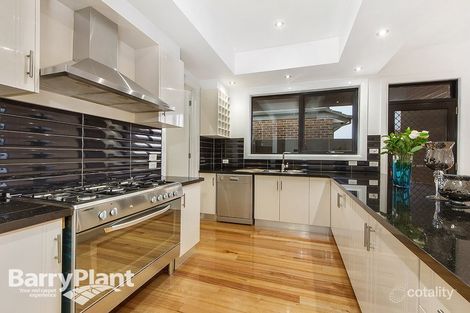 Property photo of 29 Lawn Hill Avenue Derrimut VIC 3026