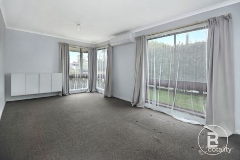 Property photo of 4 Romney Street Wendouree VIC 3355