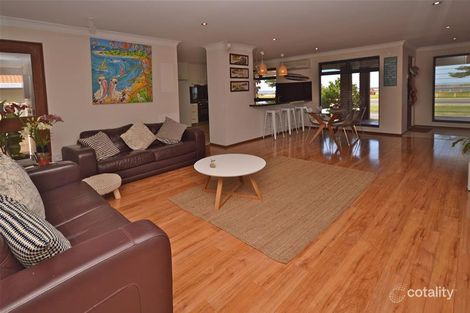 296 Safety Bay Rd, Safety Bay, WA 6169