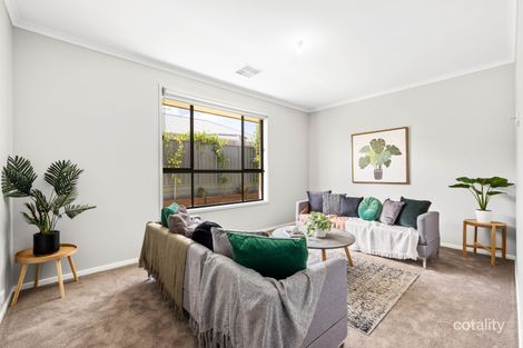 Property photo of 24 Aurora Circuit Meadows SA 5201