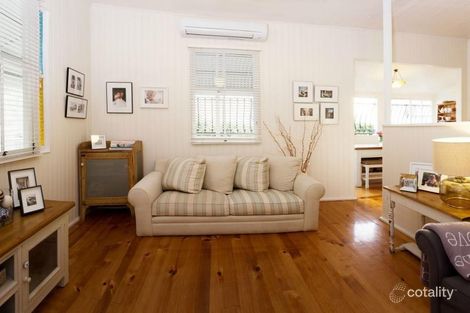 Property photo of 6 Kent Street East Toowoomba QLD 4350