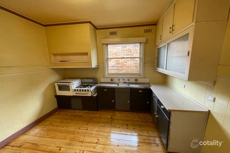 Property photo of 4 Corben Street Reservoir VIC 3073