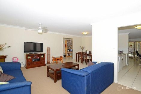 Property photo of 16 Peat Court Nikenbah QLD 4655