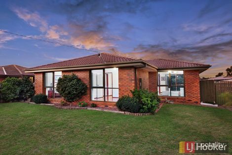 19 Hawking Ave, Hampton Park, VIC 3976