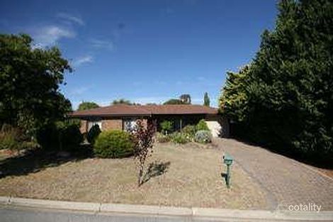 22 Frenshams Dr, Woodcroft, SA 5162