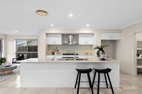 Property photo of 77 Parklands Circuit Rochedale QLD 4123