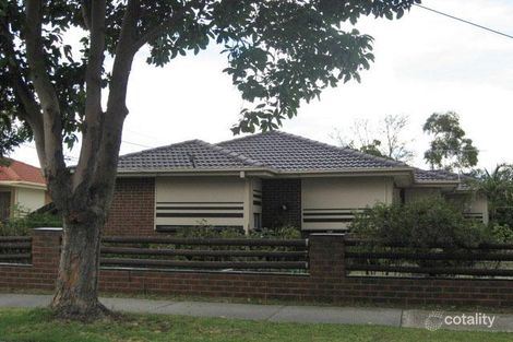 8 Beverley St, Kings Park, VIC 3021