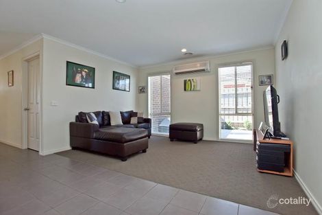 Property photo of 20 Vega Terrace Cranbourne VIC 3977