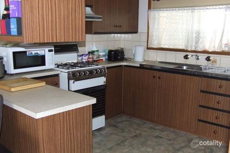 Property photo of 2/801 Skipton Street Redan VIC 3350