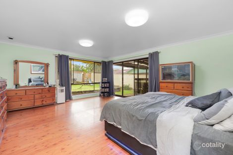Property photo of 3 Adina Place Bradbury NSW 2560