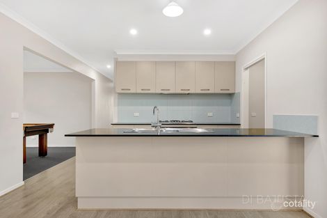 Property photo of 37 Cascade Drive Beveridge VIC 3753