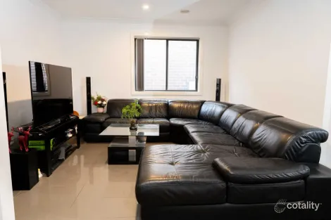 Property photo of 14 Edna Thompson Crescent Casey ACT 2913