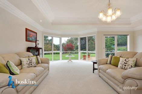 Property photo of 2 Meaka Court Warrandyte VIC 3113