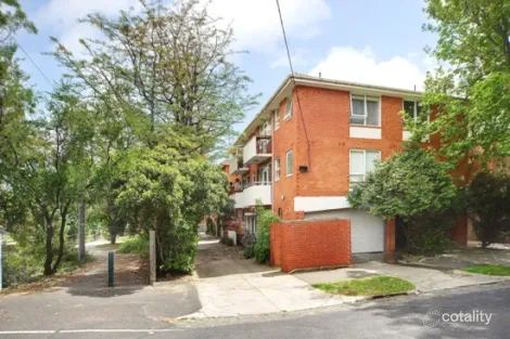 Property photo of 2/86-88 Ruskin Street Elwood VIC 3184
