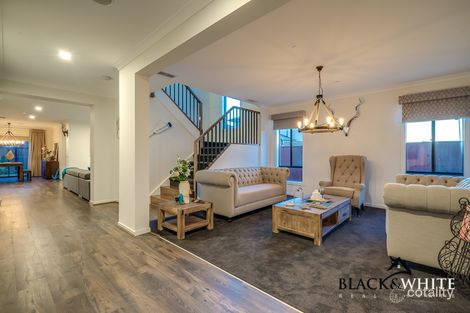 Property photo of 2 Regal Road Point Cook VIC 3030
