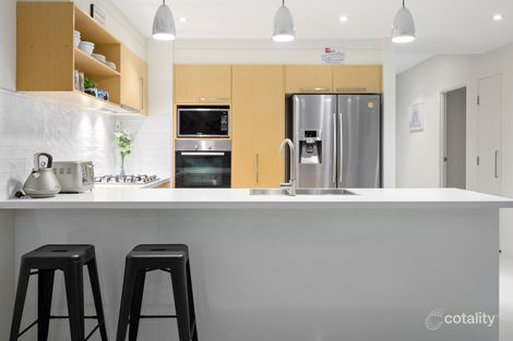 Property photo of 632/3 Pendraat Parade Hope Island QLD 4212