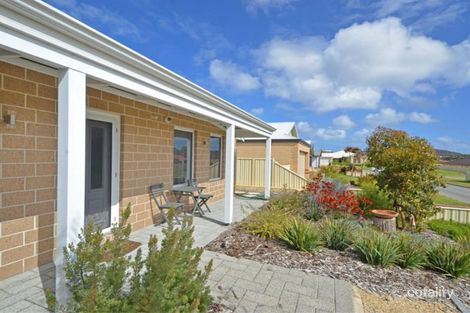 Property photo of 6 Mears Road Yakamia WA 6330